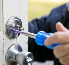 City Locksmith Store Kansas City, MO 816-826-3081 City Locksmith Store Kansas City, MO 816-826-3081